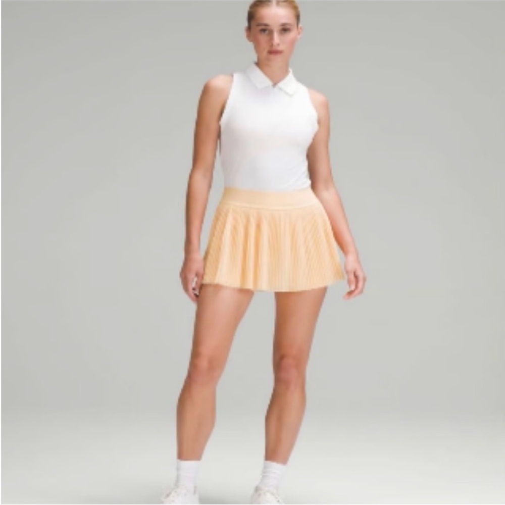 Lululemon Mesh Pleats Mid-Rise Mini Tennis Skirt Summer Glow Size 4 like new